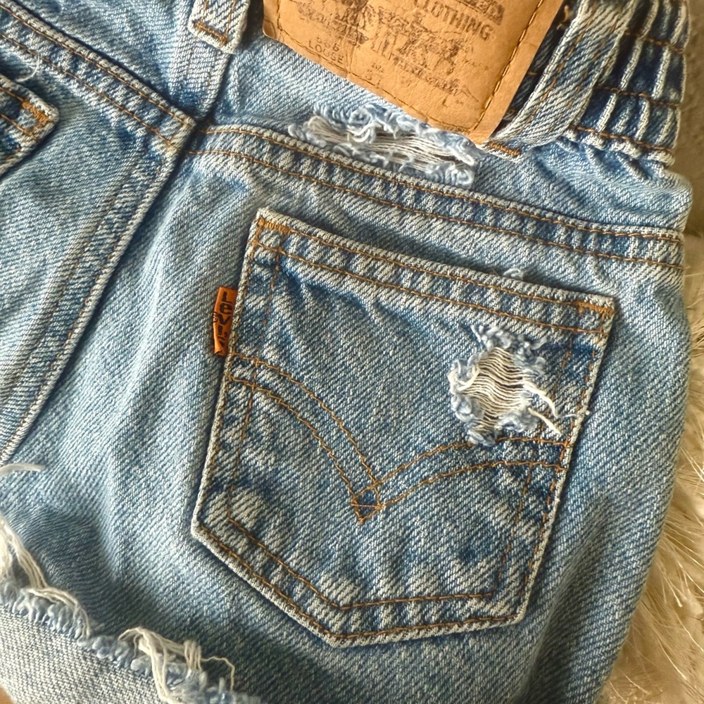 Levi's Light Blue Distressed Jeans